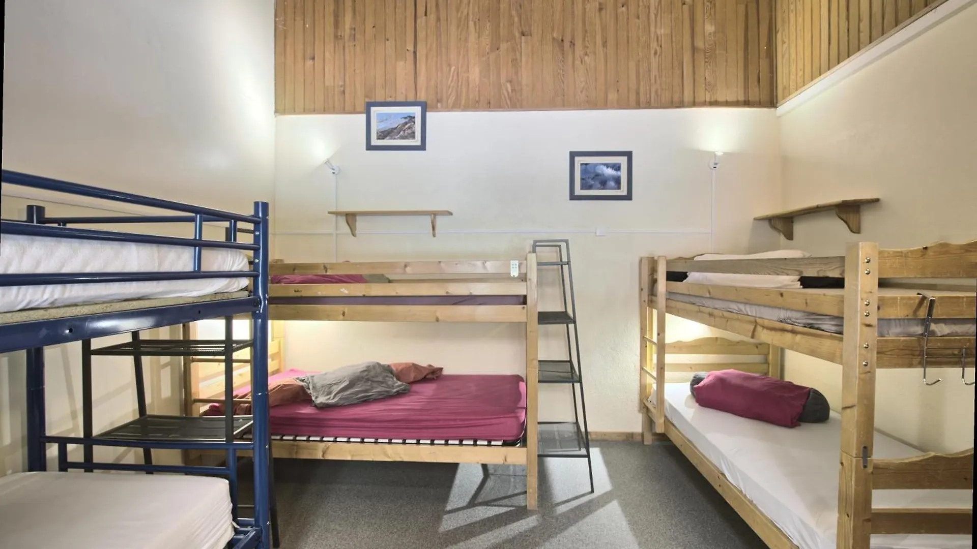Gite Skioura, Gite De Groupe Bagnères-de-Luchon